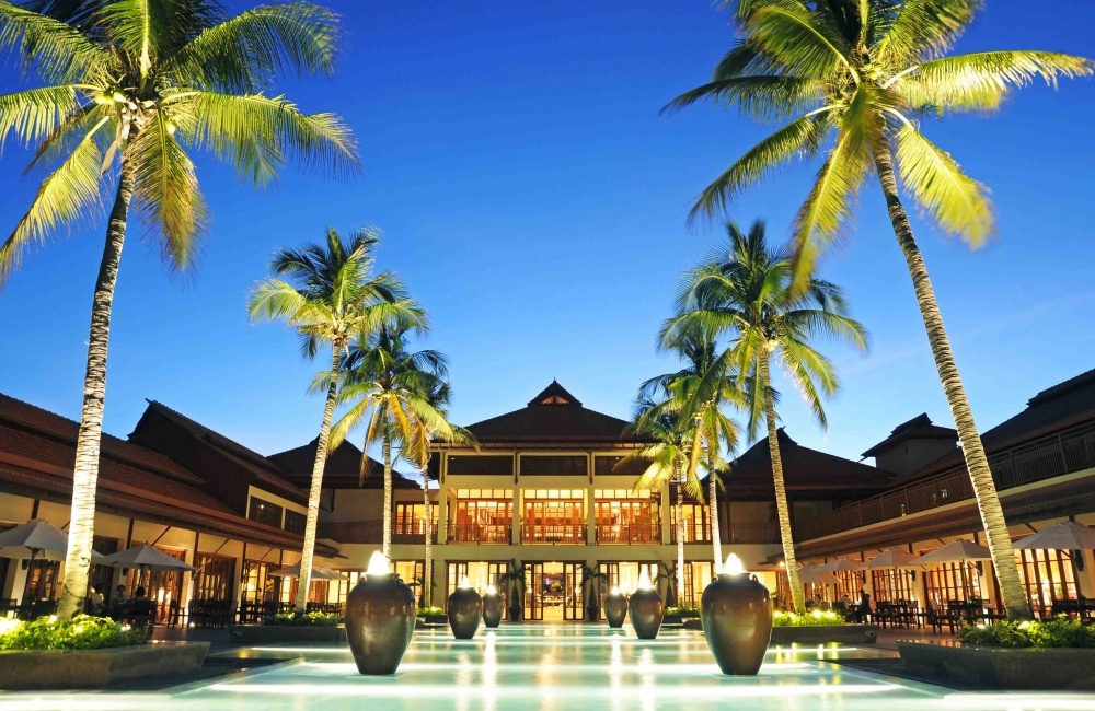 Vietnamese hotels and resorts win big at World Luxury Awards 2024